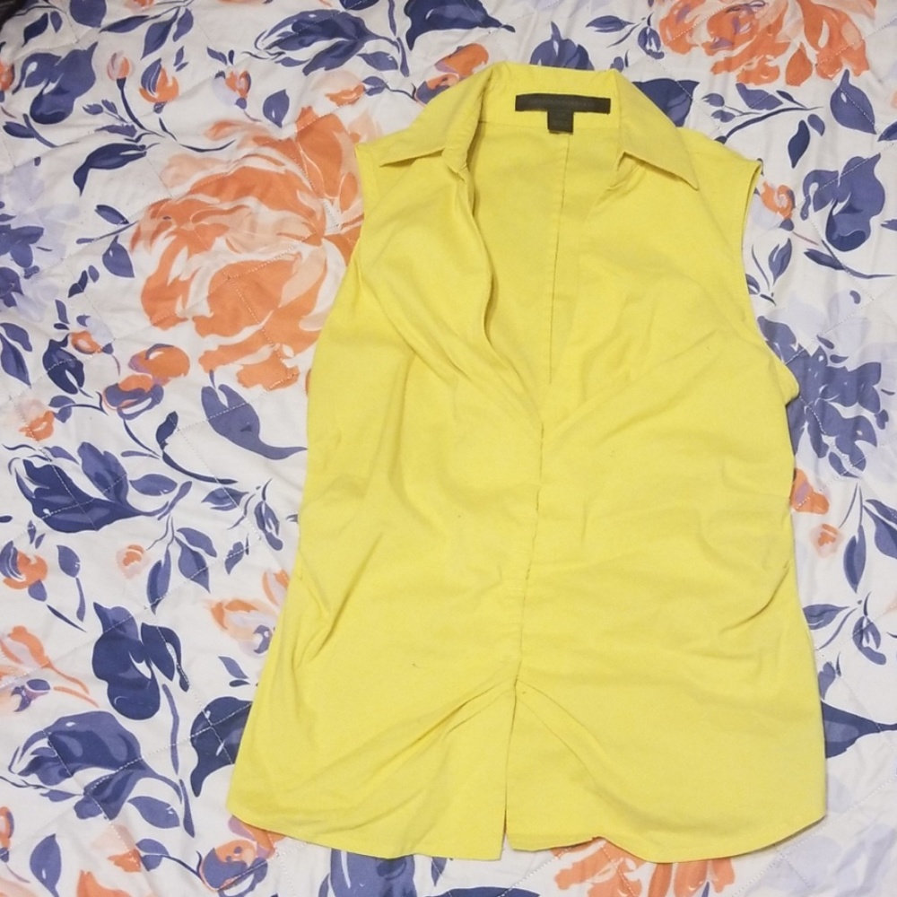 Express yellow sleeveless collared shirt